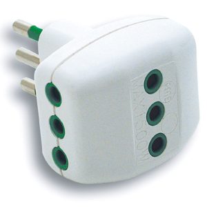 Fanton ADATTATORE TRIPLO IN BLISTER 2P+T spina 10A/3 prese 10A