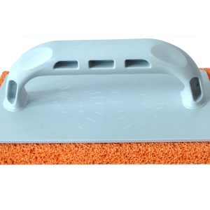 FRATTAZZO IN GOMMA MANICO IN PLASTICA Col. Arancio (a grana grossa) cm. 10×24