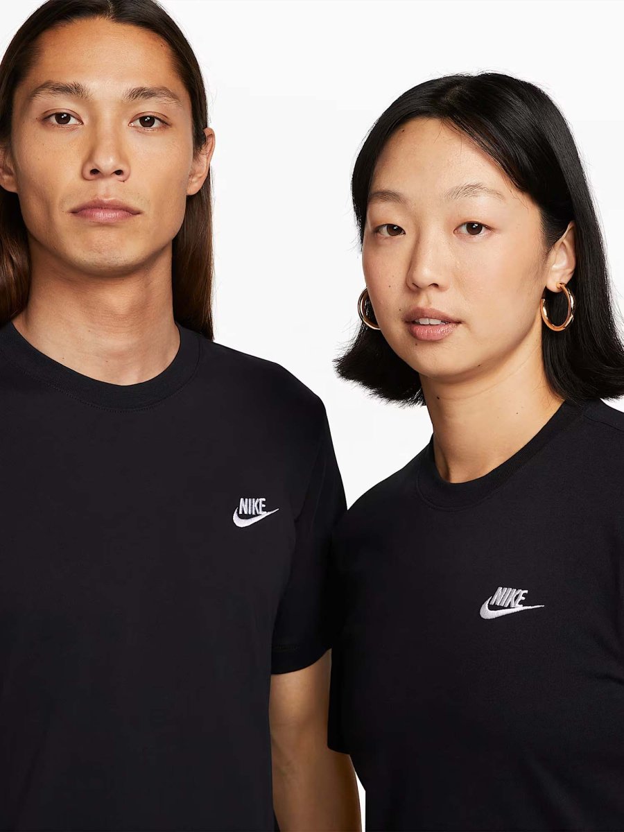 T-SHIRT BASIC NIKE UNISEX NERO - immagine 3