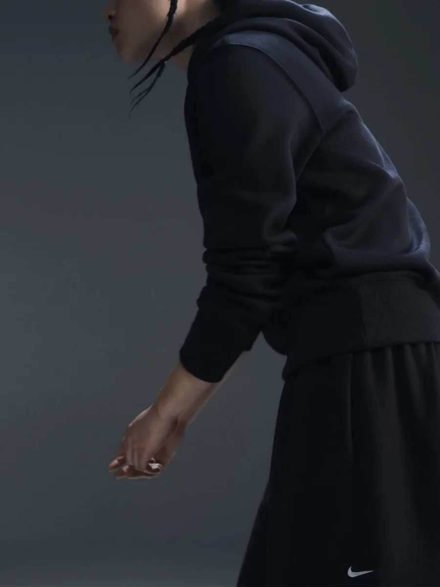 FELPA CON CAPPUCCIO NIKE DA DONNA nero - immagine 3