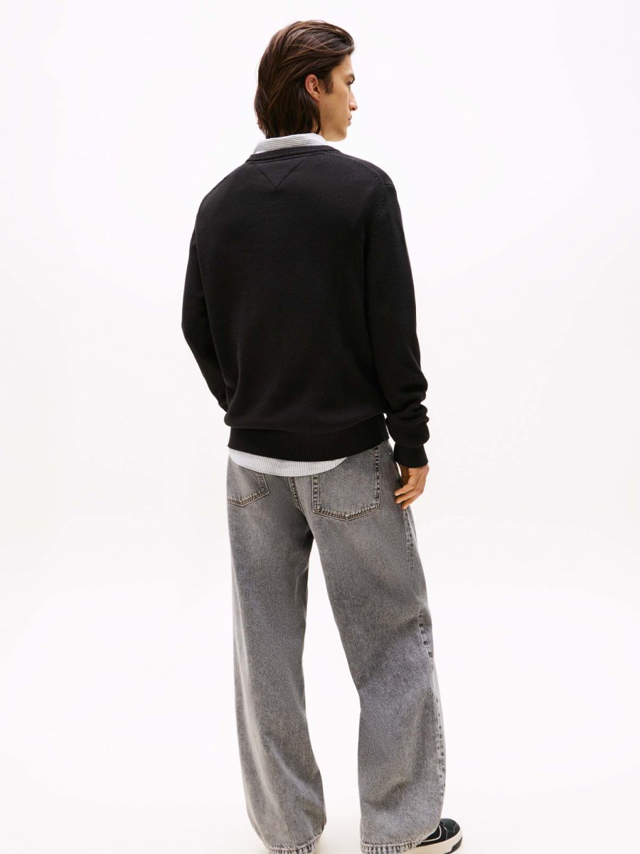 MAGLIONE NERO TOMMY JEANS ESSENTIALS LOGO DA UOMO - immagine 4