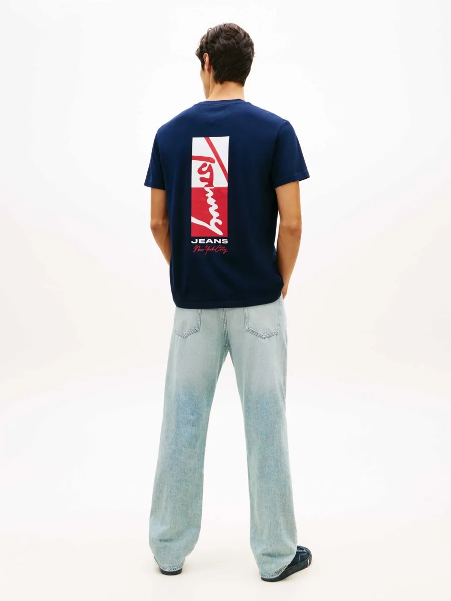 T-SHIRT BLU TOMMY JEANS CON LOGO RICAMATO DA UOMO - immagine 4