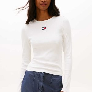 MAGLIA BIANCA TOMMY JEANS A COSTINE CON LOGO DA DONNA