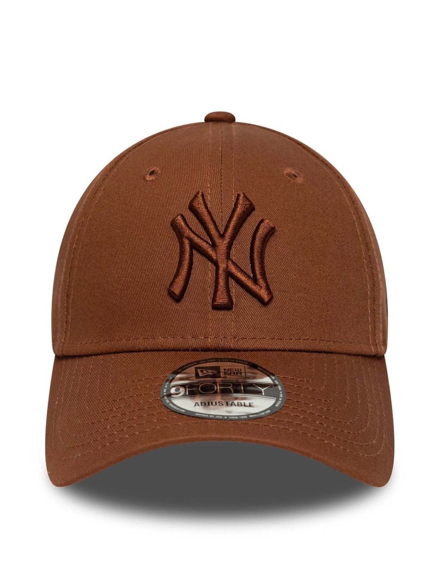 CAPPELLO 940 MLB ESSENTIALS LEAGUE NEW ERA UNISEX MARRONE - immagine 3