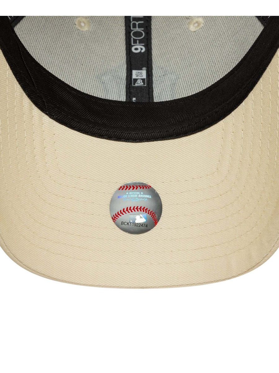 CAPPELLO 940 MLB TEAM OUTLINE NEW ERA UNISEX BEIGE - immagine 6