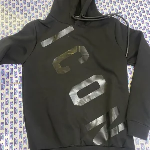 FELPA CON CAPPUCCIO ICON