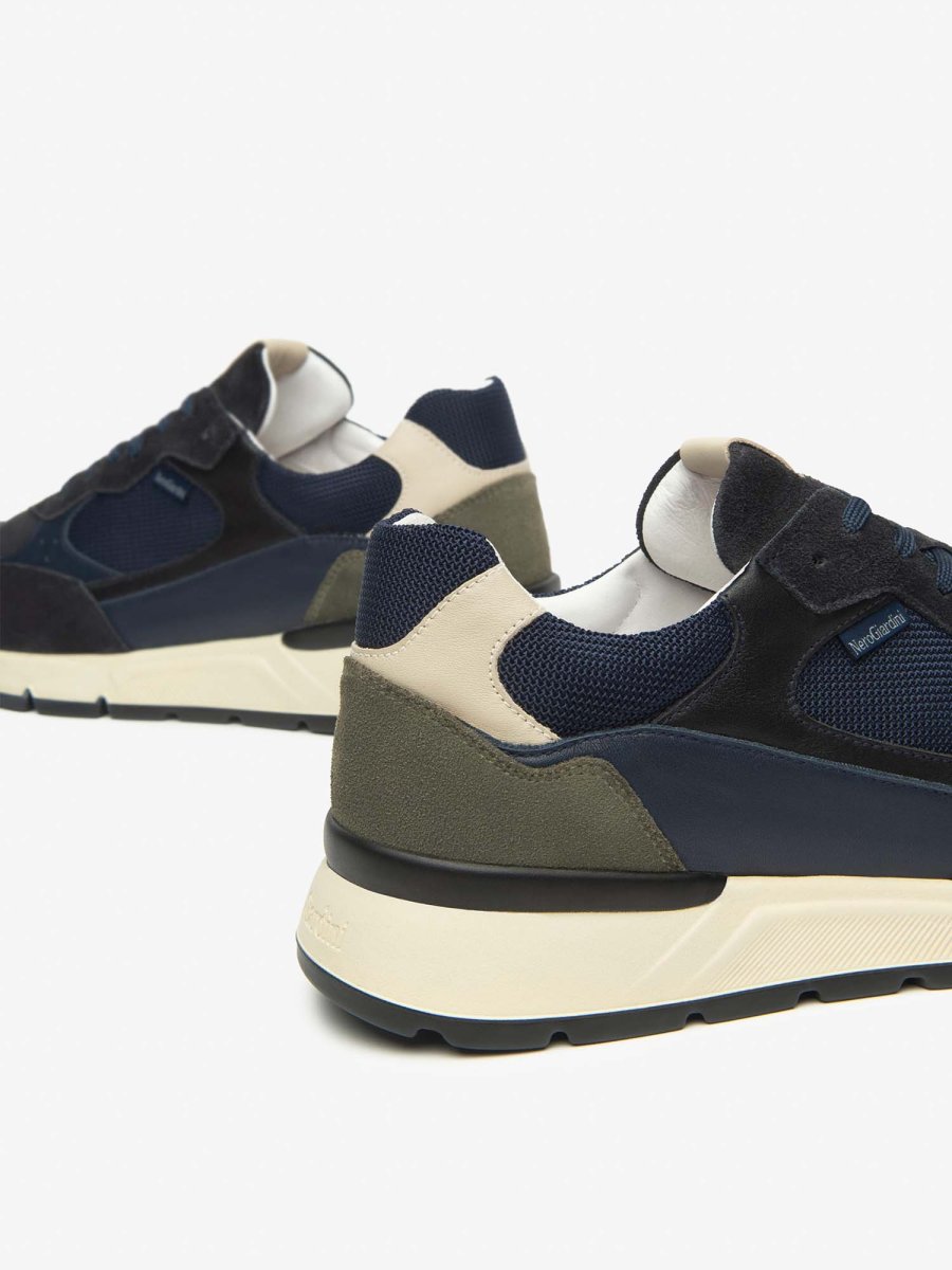 SNEAKERS SCAMOSCIATE NeroGiardini DA UOMO BLU - immagine 4