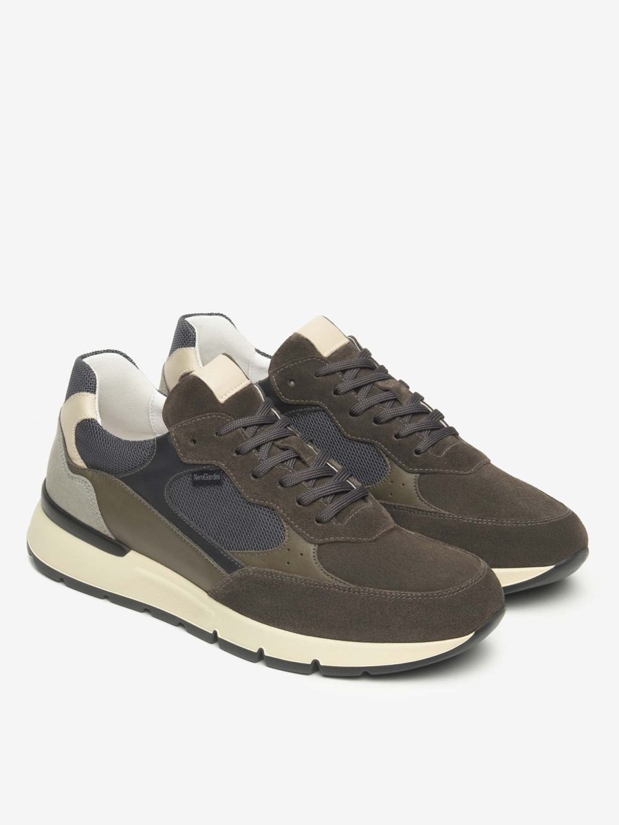 SNEAKERS SCAMOSCIATE NeroGiardini DA UOMO OLIVA - immagine 2