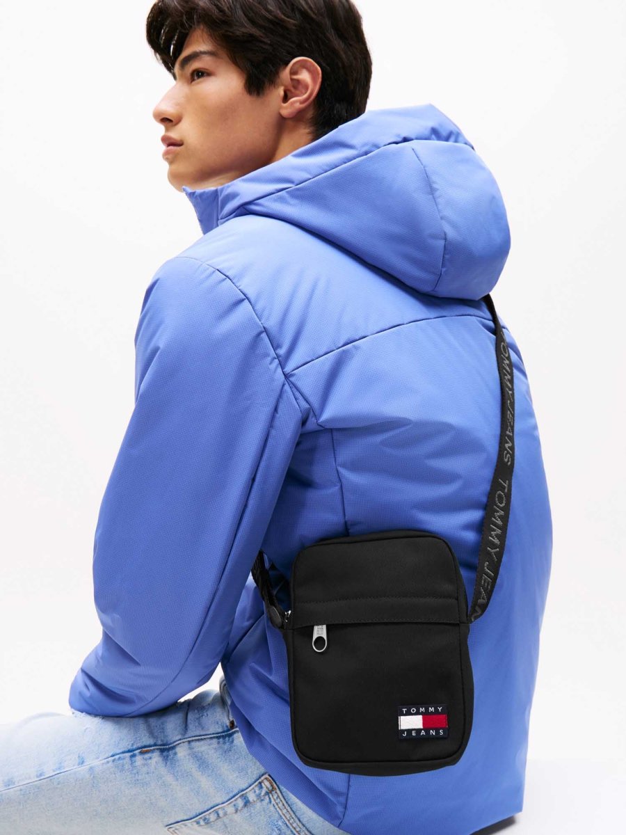 TRACOLLA NERA TOMMY JEANS ESSENTIALS REPORTER DA UOMO - immagine 3