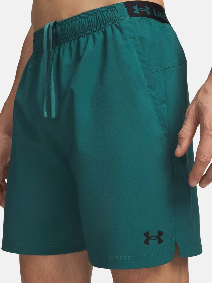 Shorts Vanish Woven da uomo unisex in verde - immagine 3