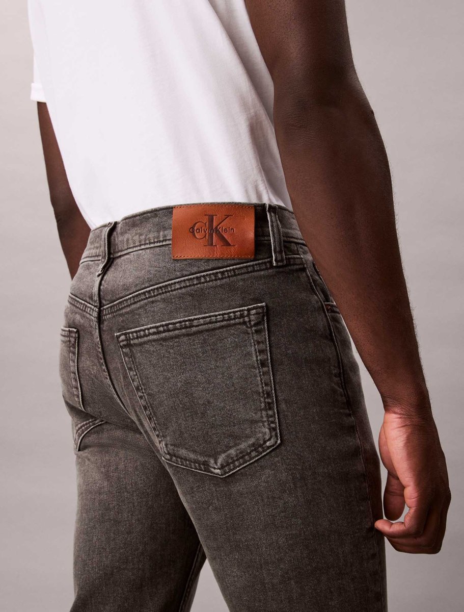 JEANS CALVIN KLEIN SLIM TAPERED DA UOMO - immagine 6