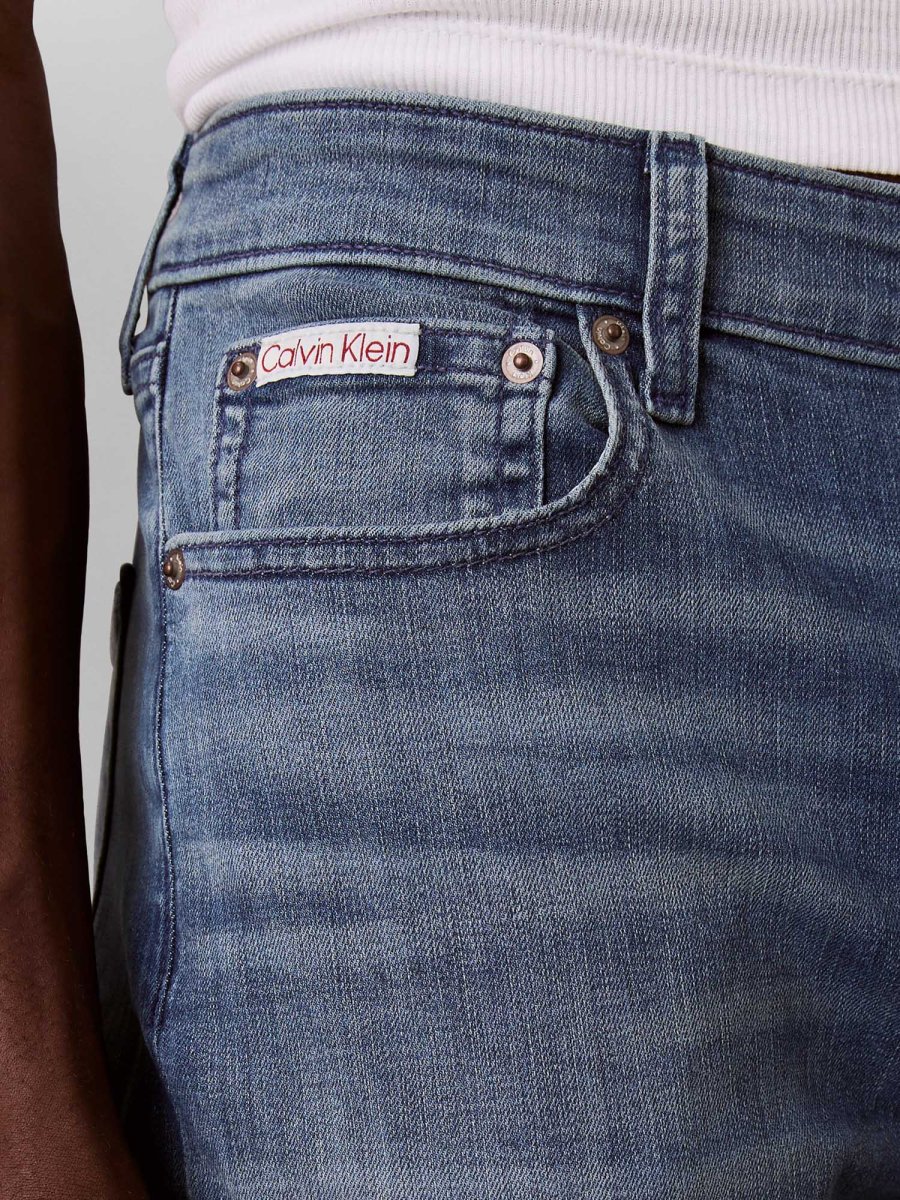 JEANS CALVIN KLEIN SLIM FIT A GAMBA AFFUSOLATA DA UOMO - immagine 6