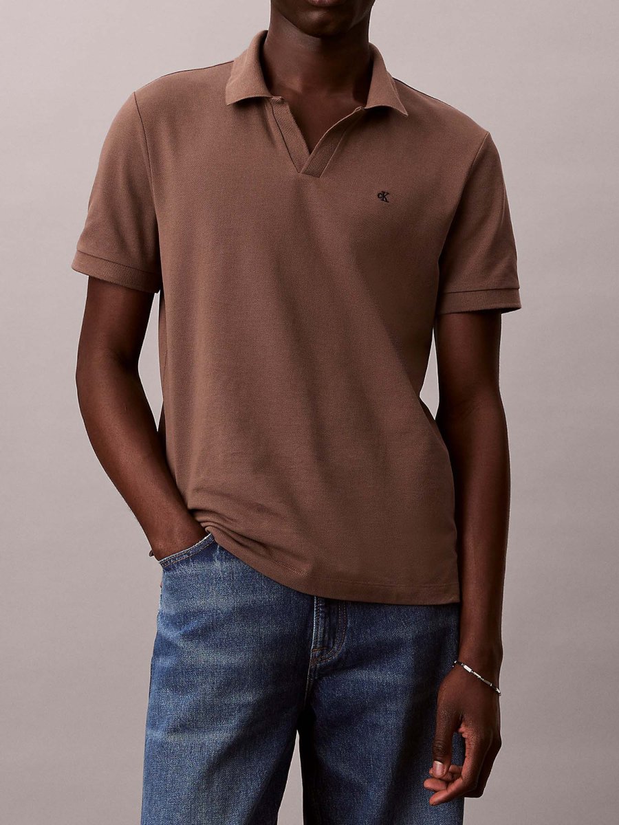 POLO FANGO CALVIN KLEIN CON COLLETTO APERTO DA UOMO