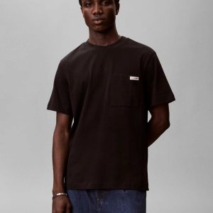 T-SHIRT NERA CALVIN KLEIN JEANS CON TASCA LOGATA DA UOMO