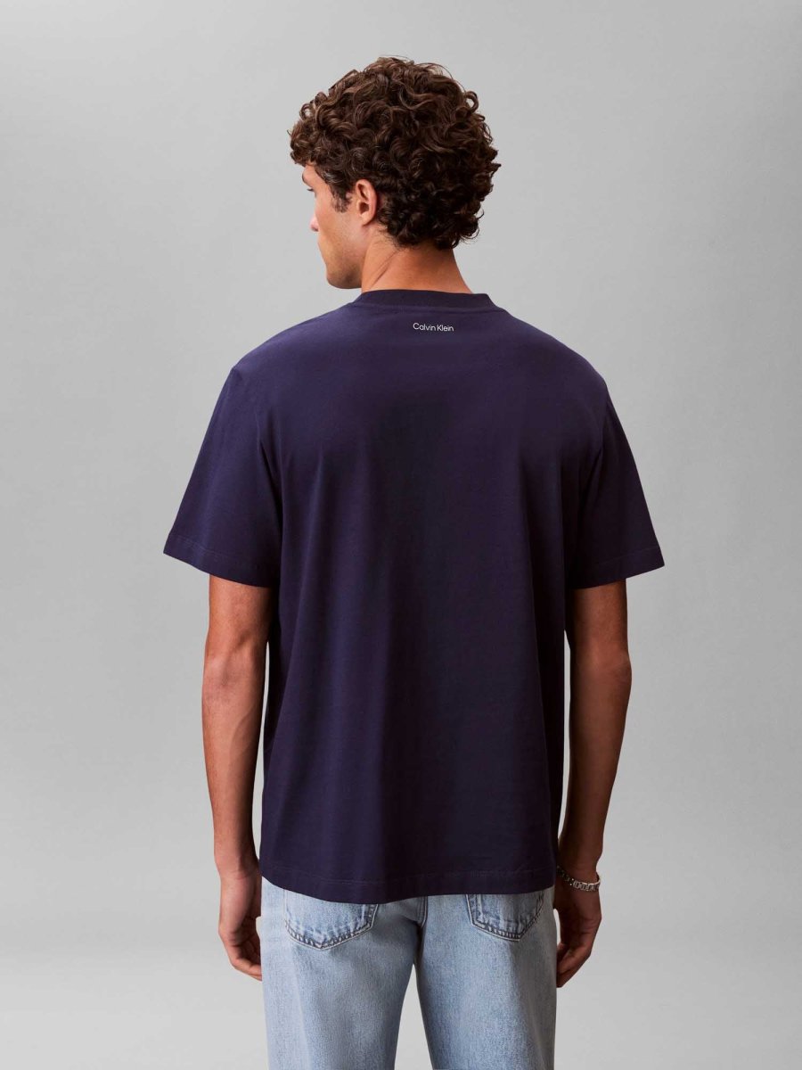 T-SHIRT BLU CALVIN KLEIN JEANS CON LOGO DA UOMO - immagine 4
