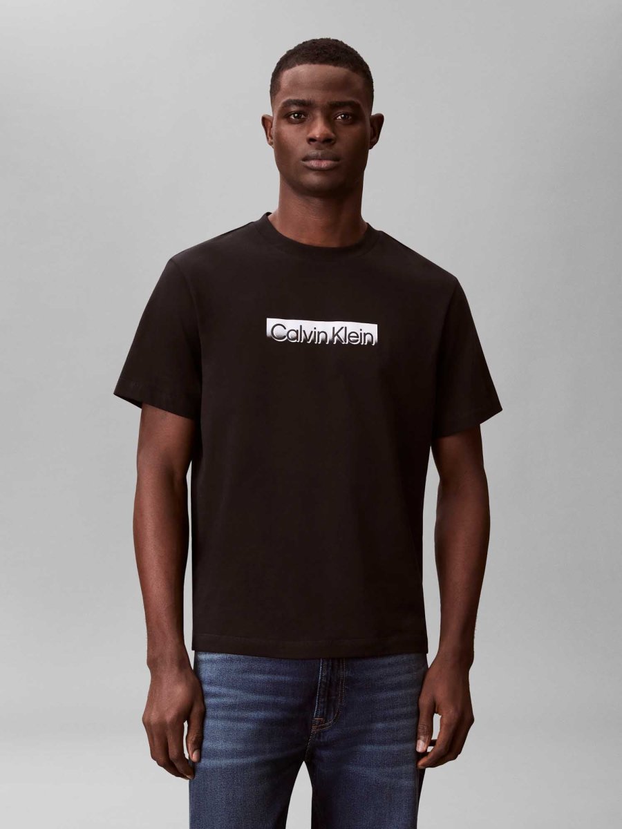 T-SHIRT NERA CALVIN KLEIN BASIC CON LOGO STAMPATO DA UOMO - immagine 2