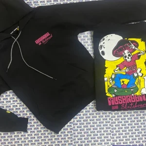 FELPA CON CAPPUCCIO UOMO